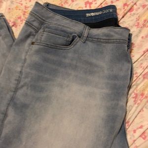 Avenue skinny jeans